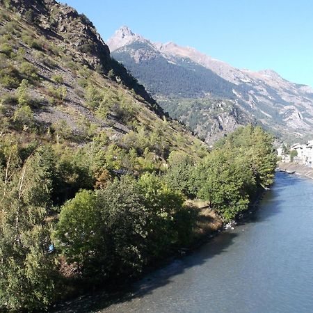 Hotel Le Commerce Modane Εξωτερικό φωτογραφία